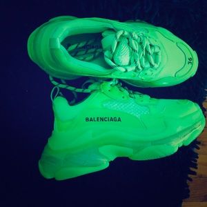 Balenciaga Women Sneakers Size 36 ... Brand New